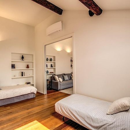 Luxurious Apartment In ミラノ エクステリア 写真