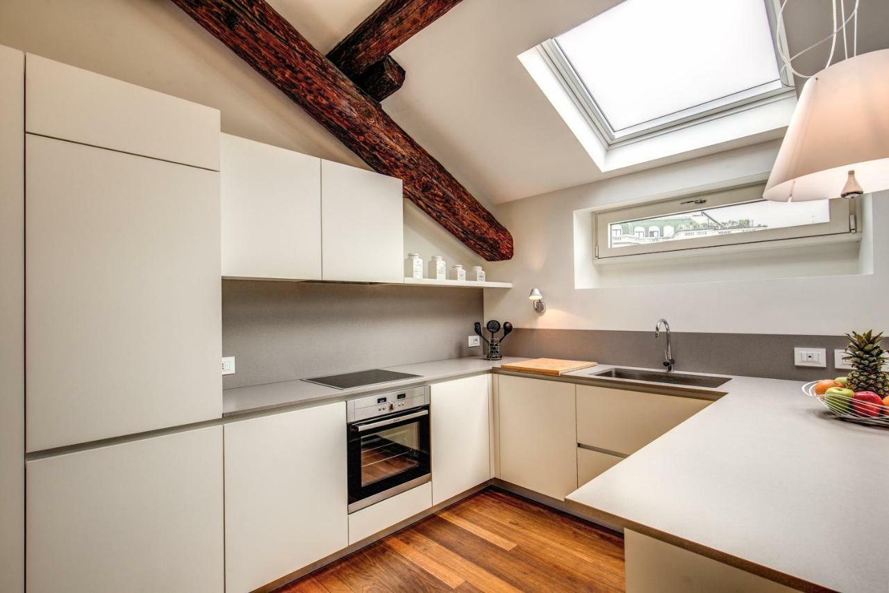 Luxurious Apartment In ミラノ エクステリア 写真