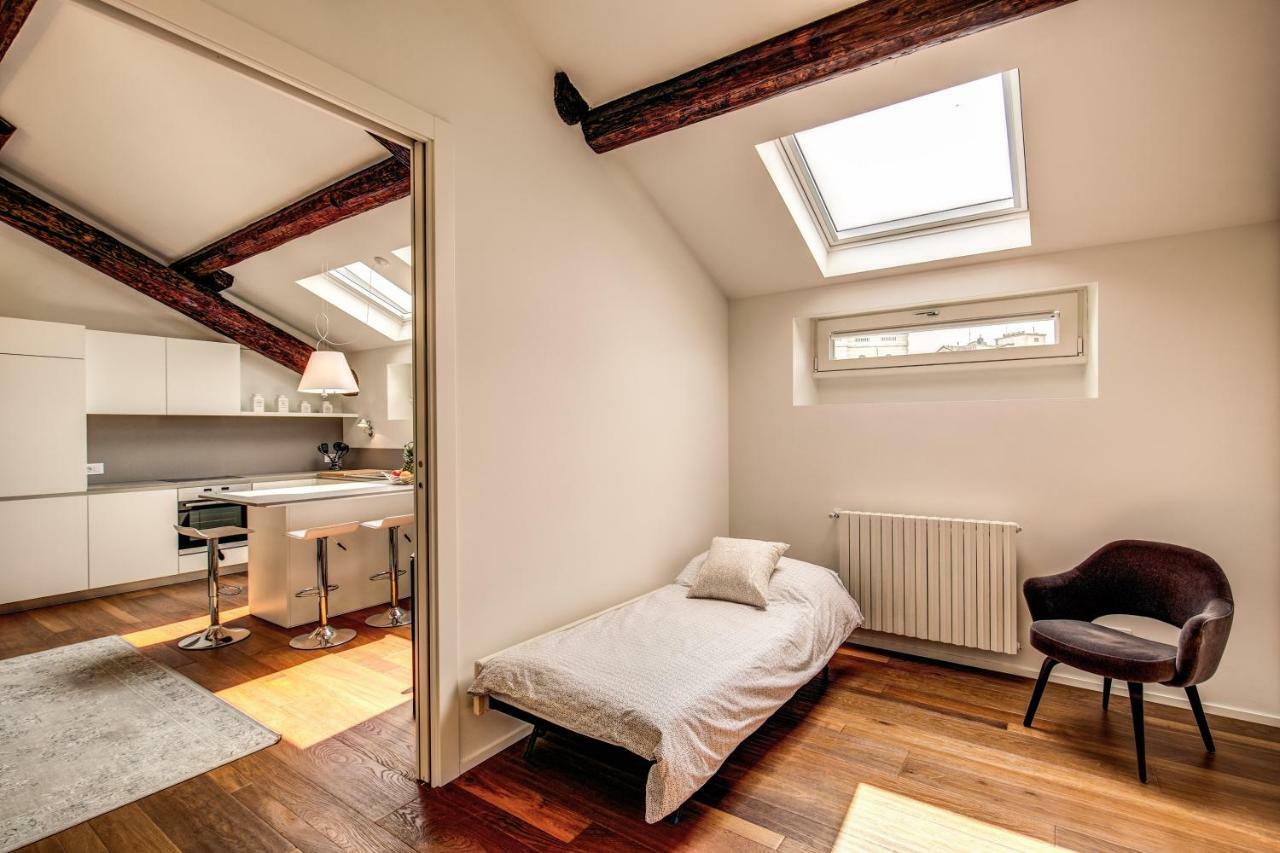 Luxurious Apartment In ミラノ エクステリア 写真